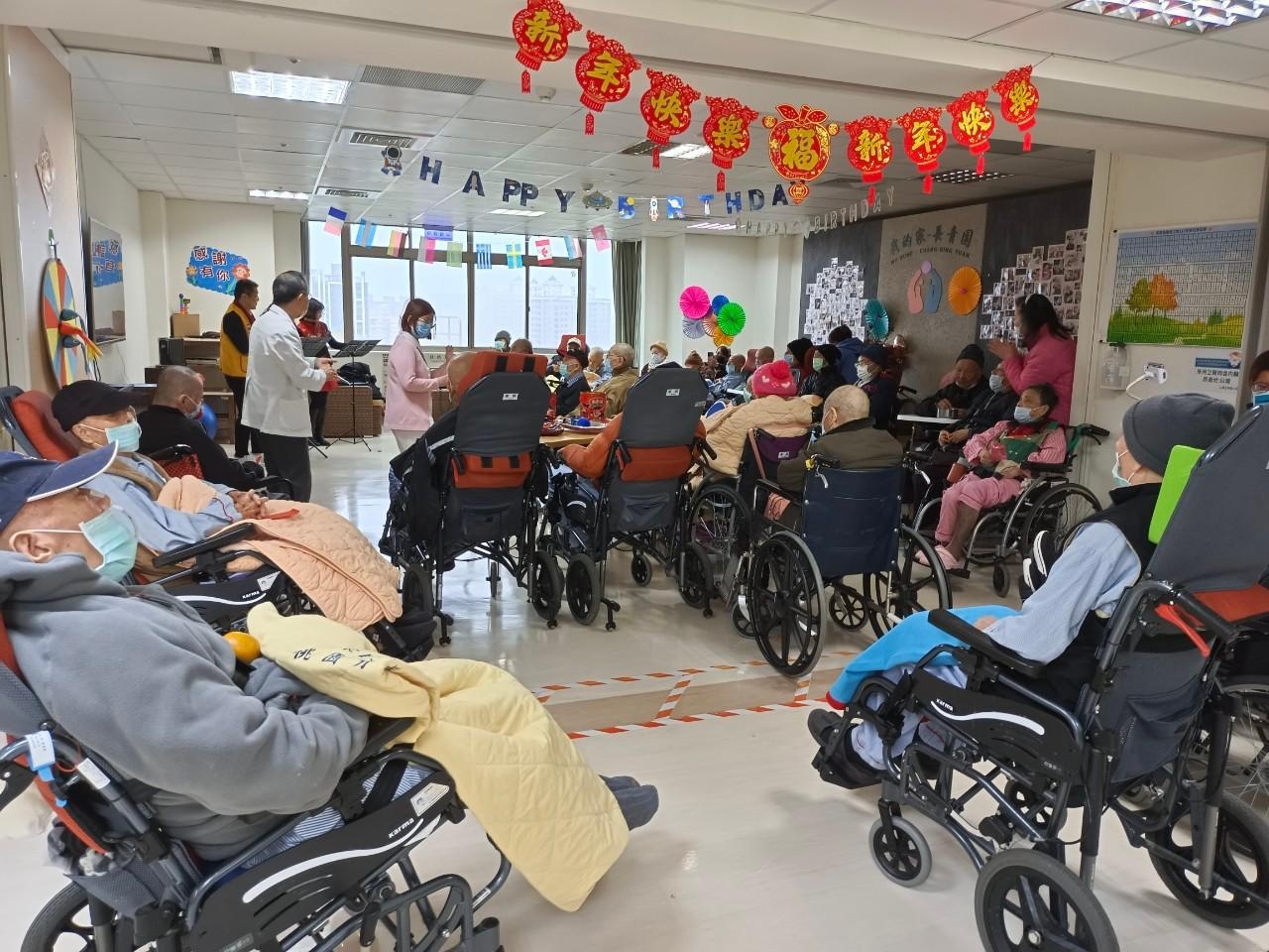長青園充滿喜氣的過年氛圍